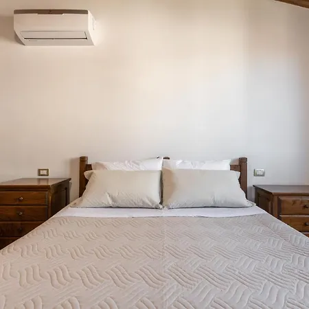 Nyaraló Girasole Pula